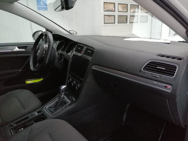 2018 VOLKSWAGEN GOLF - 22