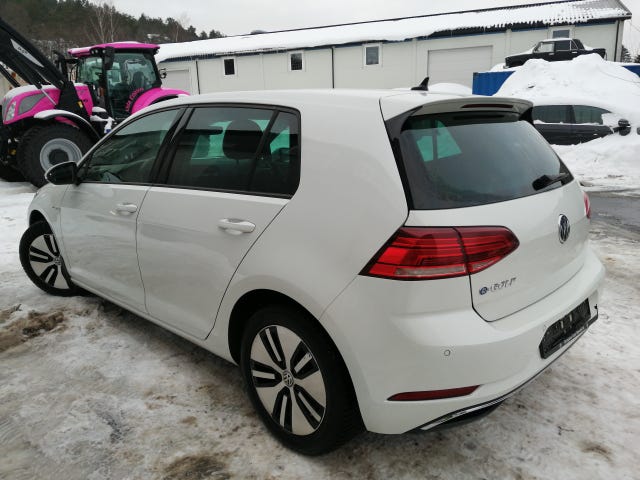 2018 VOLKSWAGEN GOLF - 7