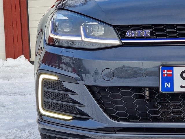 2018 VOLKSWAGEN GOLF - 14