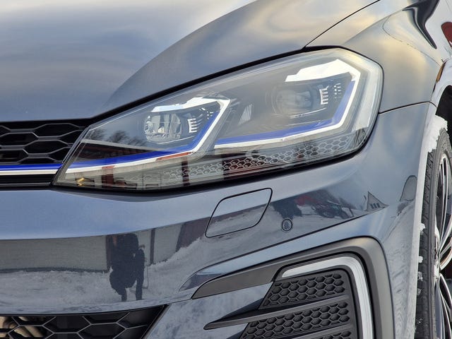 2018 VOLKSWAGEN GOLF - 21