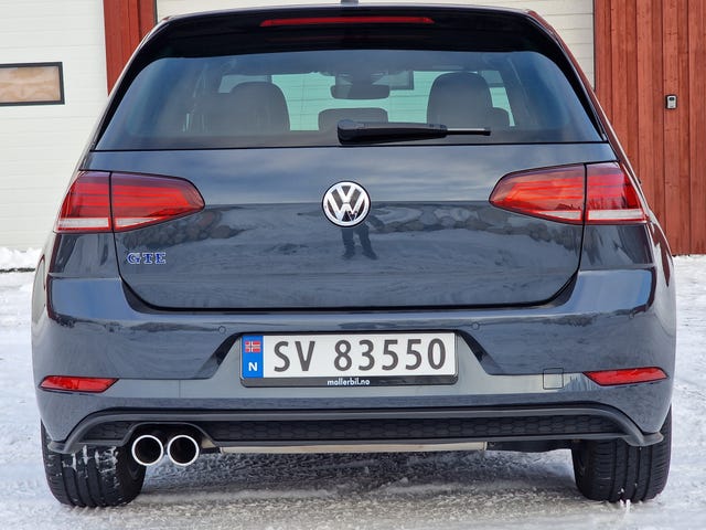 WVWZZZAUZJW800348 2018 VOLKSWAGEN GOLF-5