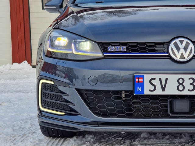 2018 VOLKSWAGEN GOLF - 15