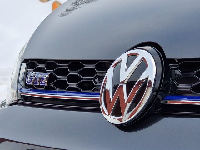 2018 VOLKSWAGEN GOLF - 20