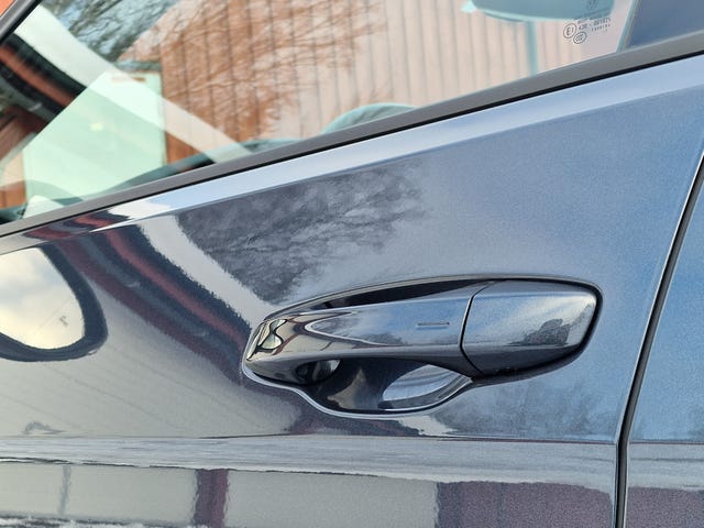 2018 VOLKSWAGEN GOLF - 33