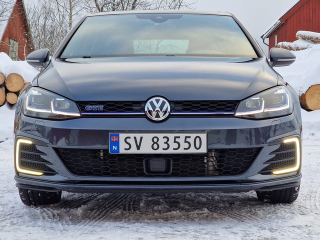 2018 VOLKSWAGEN GOLF - 16