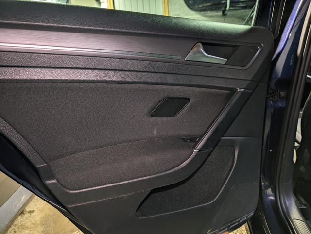 2018 VOLKSWAGEN GOLF - 18