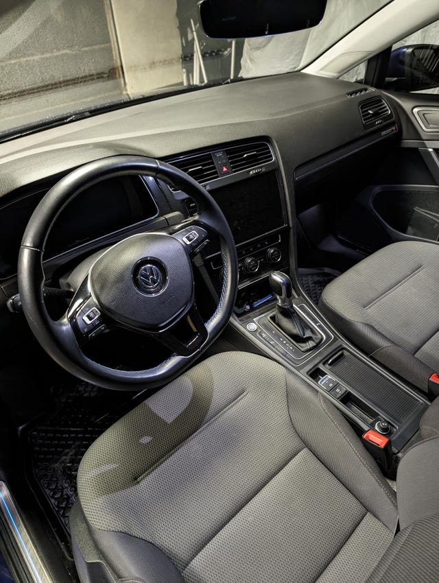 2018 VOLKSWAGEN GOLF - 14