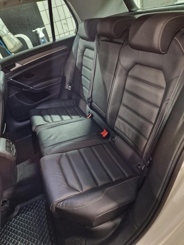 2019 VOLKSWAGEN GOLF - 17