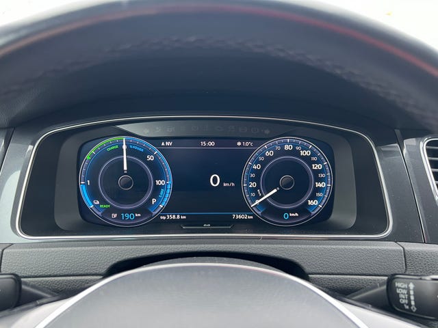 2018 VOLKSWAGEN GOLF - 16