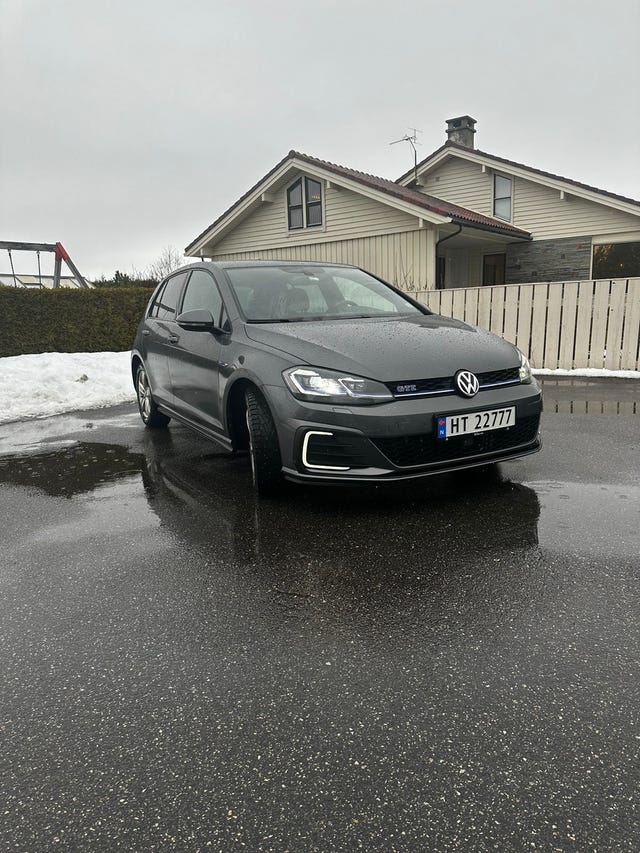 WVWZZZAUZKW800380 2019 VOLKSWAGEN GOLF-1