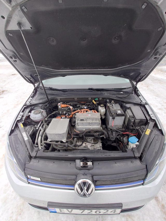 2019 VOLKSWAGEN GOLF - 9
