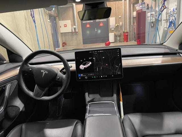 2022 TESLA MODEL 3 - 10