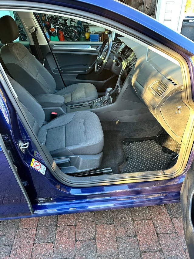 2019 VOLKSWAGEN GOLF - 12