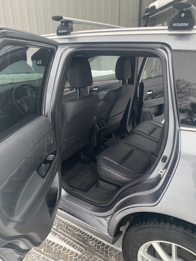 2020 MITSUBISHI OUTLANDER - 12