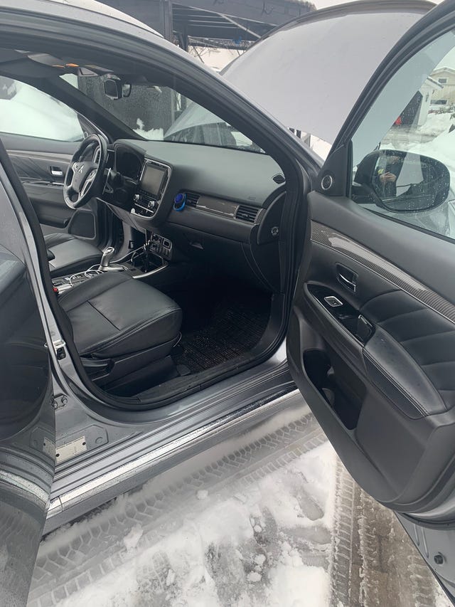 2020 MITSUBISHI OUTLANDER - 10