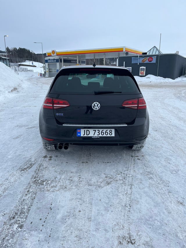 WVWZZZAUZGW801048 2015 VOLKSWAGEN GOLF-3
