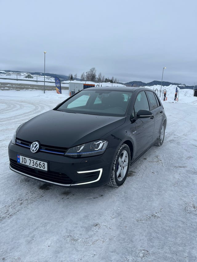 WVWZZZAUZGW801048 2015 VOLKSWAGEN GOLF-2