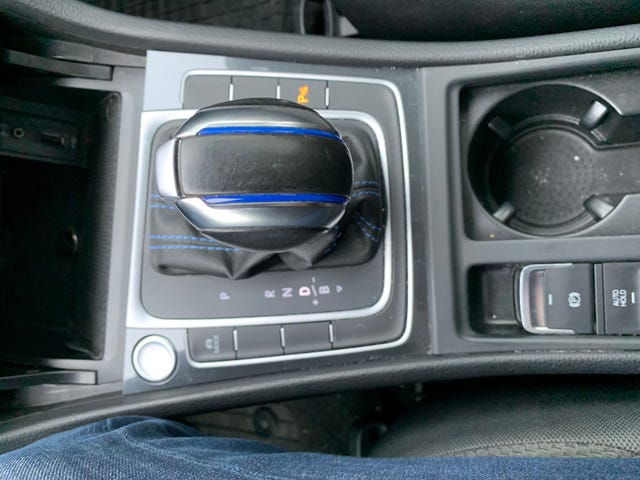 2019 VOLKSWAGEN GOLF - 20