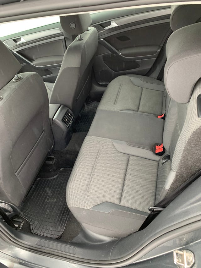 2019 VOLKSWAGEN GOLF - 11