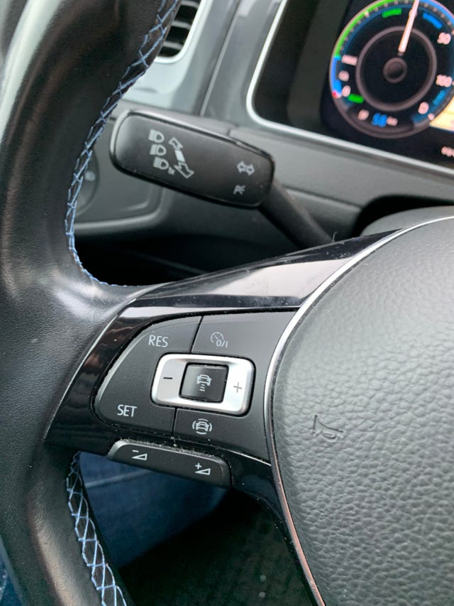 2019 VOLKSWAGEN GOLF - 22