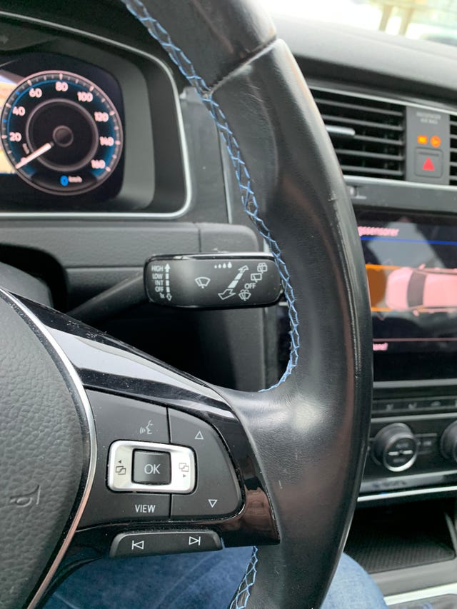 2019 VOLKSWAGEN GOLF - 18