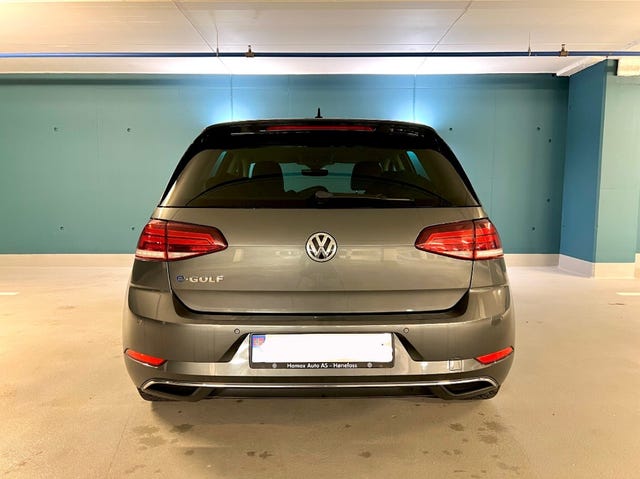 WVWZZZAUZJ8902513 2018 VOLKSWAGEN GOLF-4