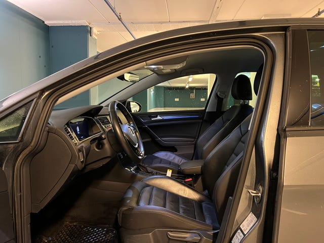 2018 VOLKSWAGEN GOLF - 8