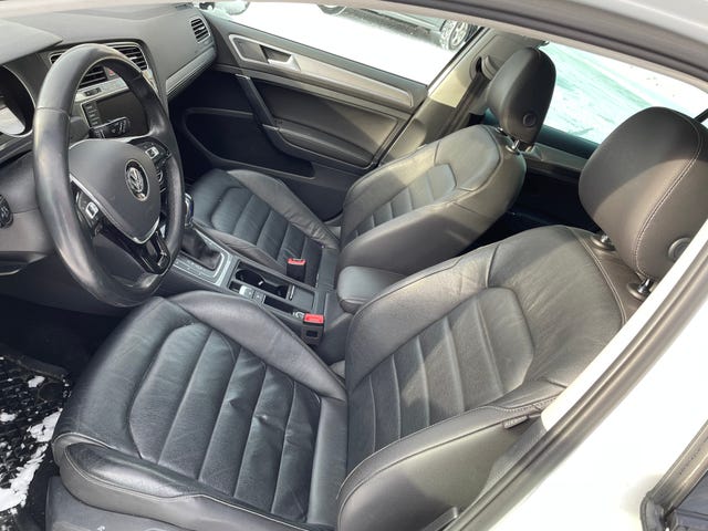 2015 VOLKSWAGEN GOLF - 13