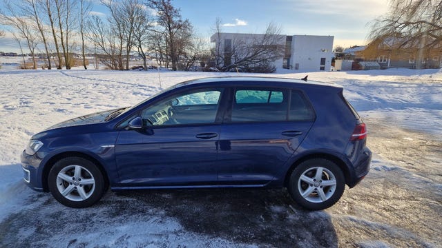 2015 VOLKSWAGEN GOLF - 8