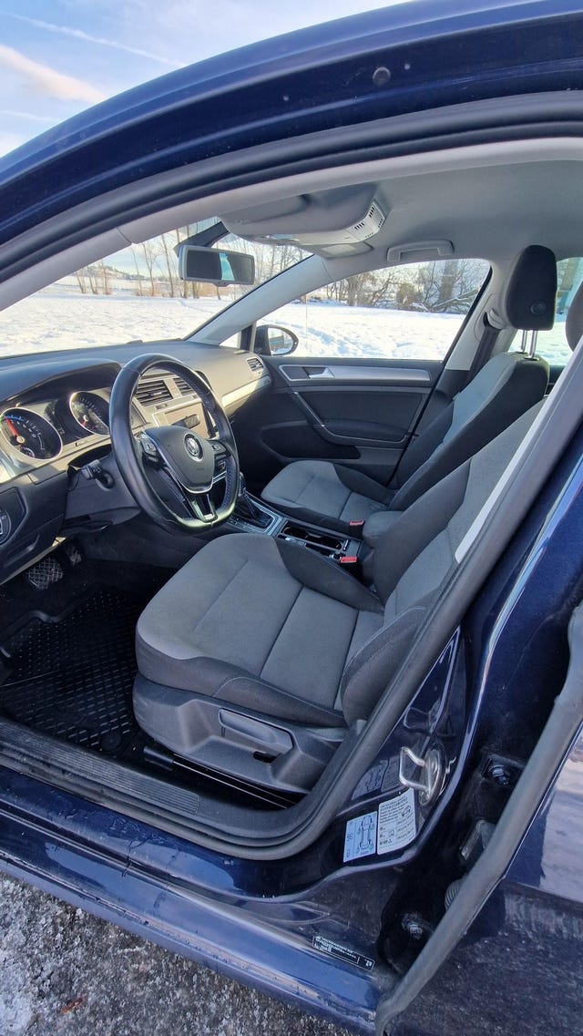 2015 VOLKSWAGEN GOLF - 12