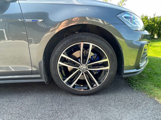 WVWZZZAUZJW805620 2018 VOLKSWAGEN GOLF-1