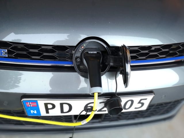 2018 VOLKSWAGEN GOLF - 39