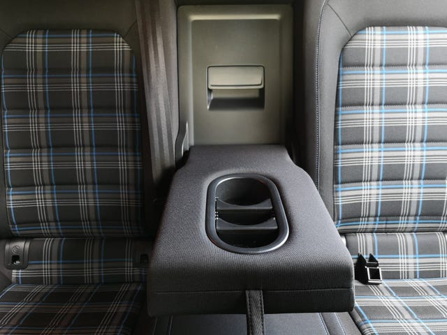 2018 VOLKSWAGEN GOLF - 36