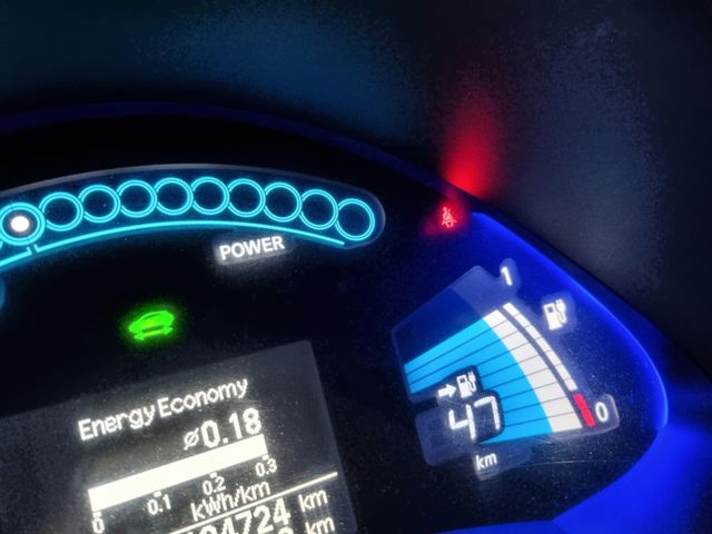 2012 NISSAN LEAF - 8