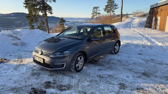 WVWZZZAUZKW904872 2019 VOLKSWAGEN GOLF-0