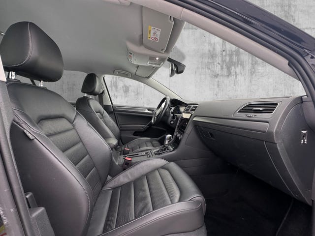 2018 VOLKSWAGEN GOLF - 19