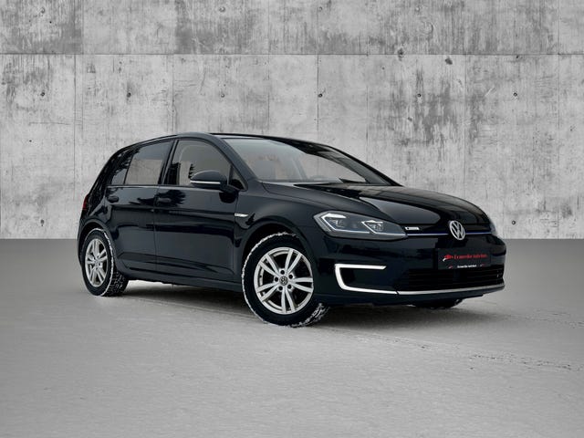 WVWZZZAUZJW908790 2018 VOLKSWAGEN GOLF-0