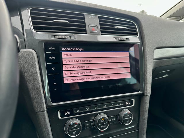2018 VOLKSWAGEN GOLF - 31