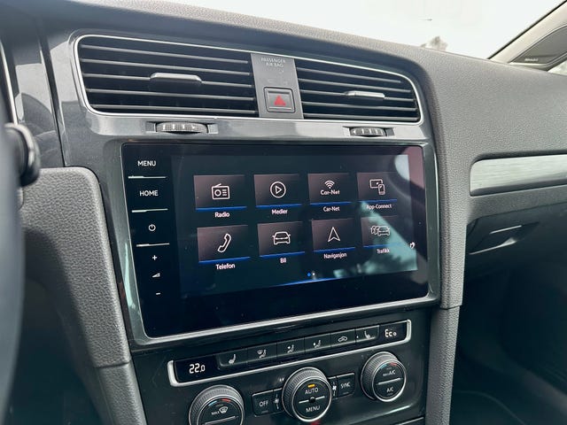 2018 VOLKSWAGEN GOLF - 29