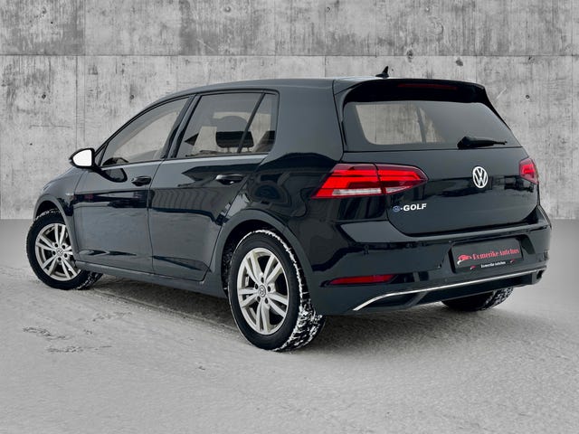 WVWZZZAUZJW908790 2018 VOLKSWAGEN GOLF-2