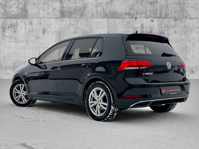 2018 VOLKSWAGEN GOLF - 9