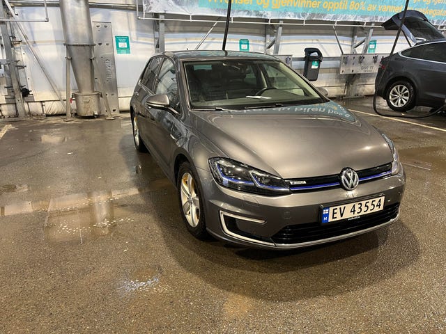 2018 VOLKSWAGEN GOLF - 8
