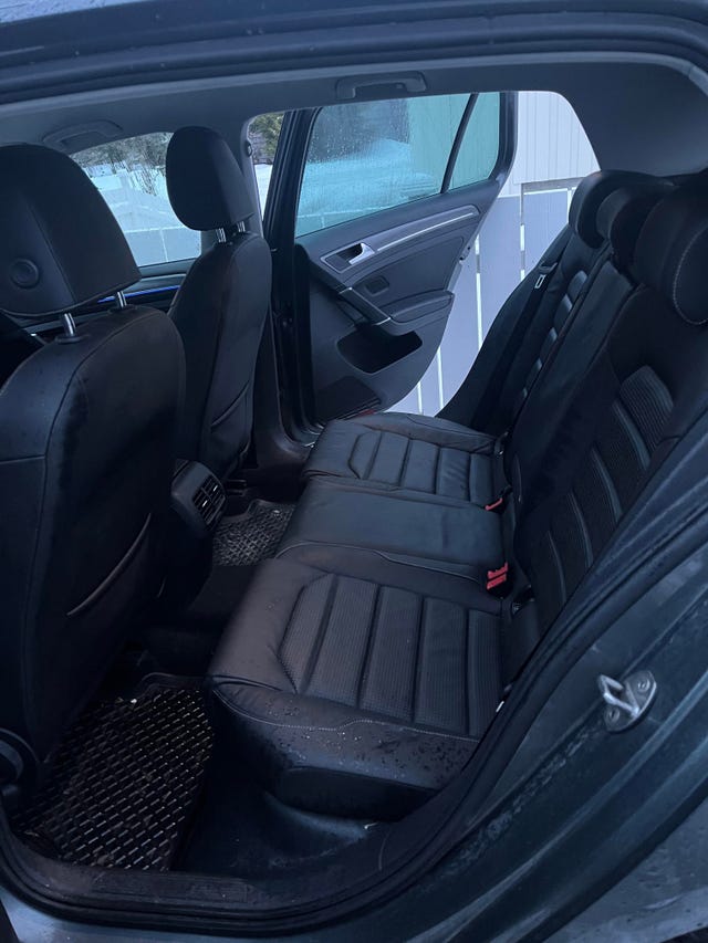2018 VOLKSWAGEN GOLF - 9