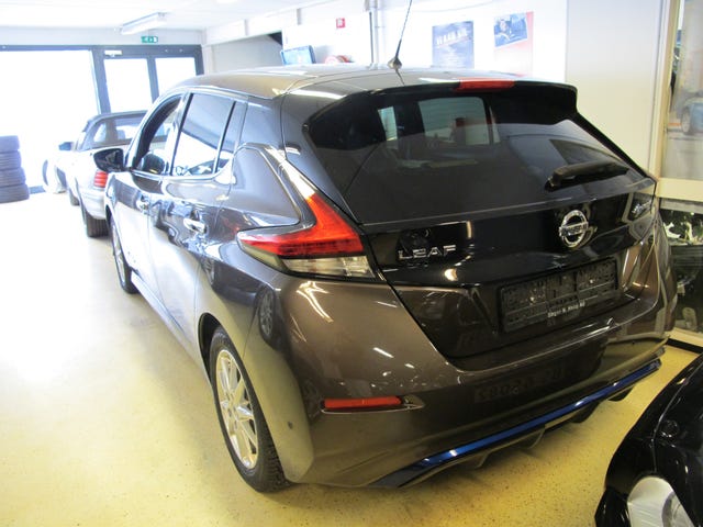 SJNFAAZE1U0024281 2018 NISSAN LEAF-3