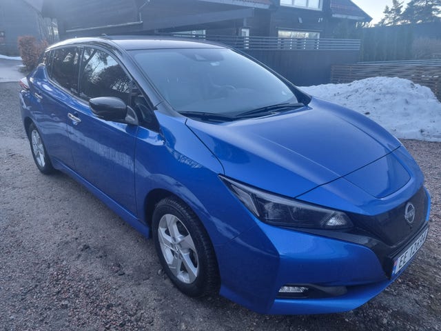 SJNFAAZE1U0160299 2022 NISSAN LEAF-2