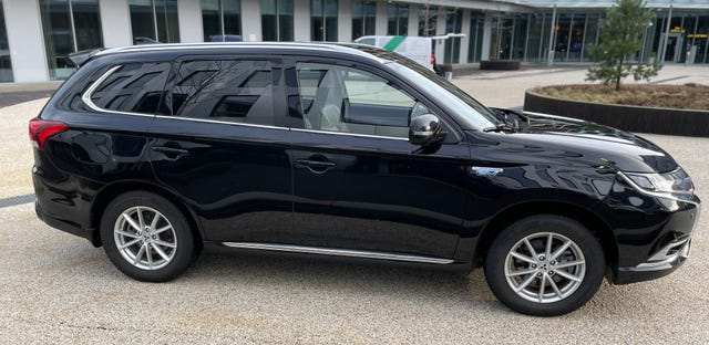 2020 MITSUBISHI OUTLANDER - 7