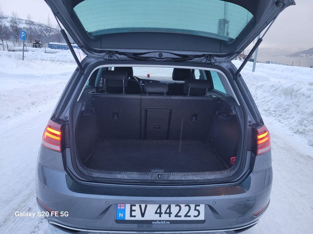 2019 VOLKSWAGEN GOLF - 10
