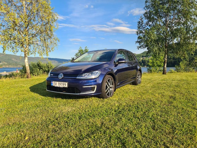 2019 VOLKSWAGEN GOLF - 10