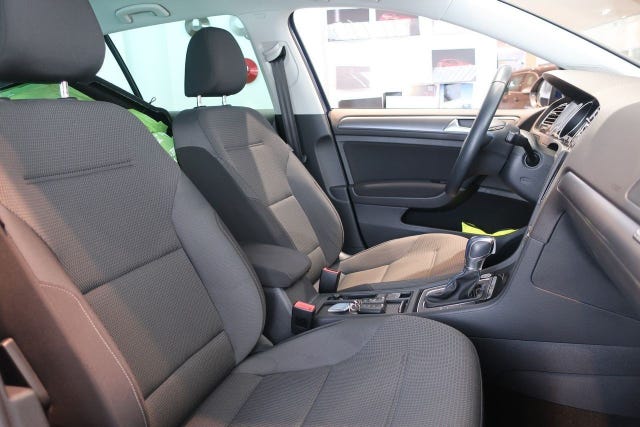 WVWZZZAUZK8900191 2019 VOLKSWAGEN GOLF-1