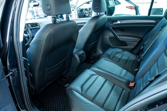 2019 VOLKSWAGEN GOLF - 15